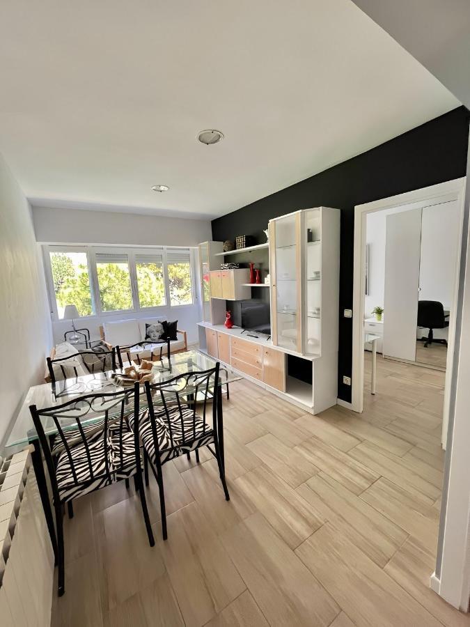 Centrico Aire Acondicionado 3 Habitaciones Zona Aparcamiento Gratuito Madrid Buitenkant foto