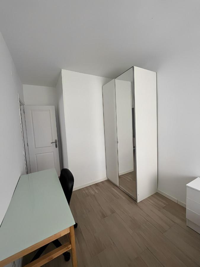 Centrico Aire Acondicionado 3 Habitaciones Zona Aparcamiento Gratuito Madrid Buitenkant foto