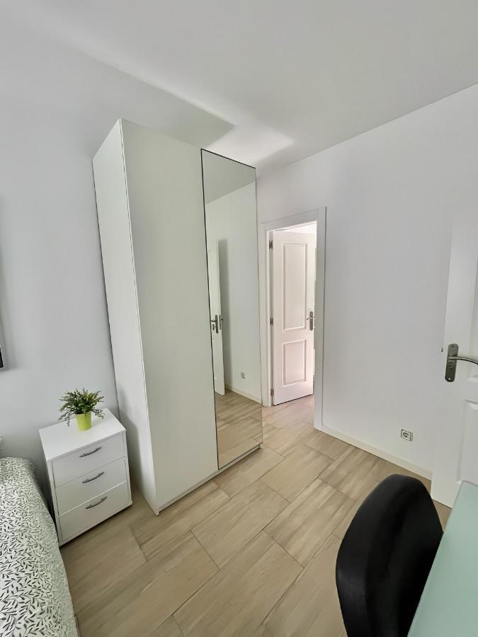 Centrico Aire Acondicionado 3 Habitaciones Zona Aparcamiento Gratuito Madrid Buitenkant foto